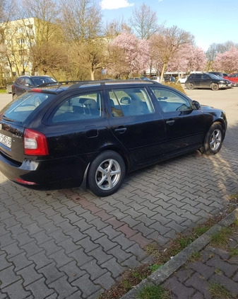 Skoda Octavia cena 18500 przebieg: 165000, rok produkcji 2009 z Wrocław małe 172